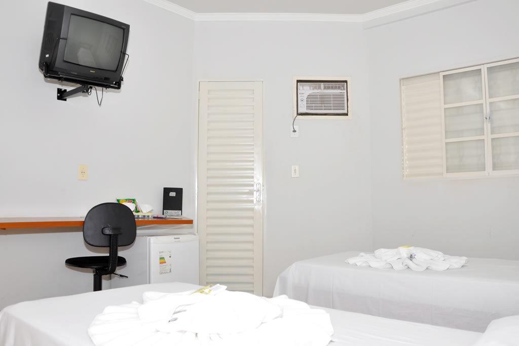 Carolina 2- Próximo Ao Hospital Regional, Hospital Mario Palmério, Hospital São Marcos Hotel 2*