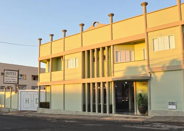 Hotel Carolina 2- próximo ao hospital Regional, hospital Mario Palmério, Hospital São Marcos